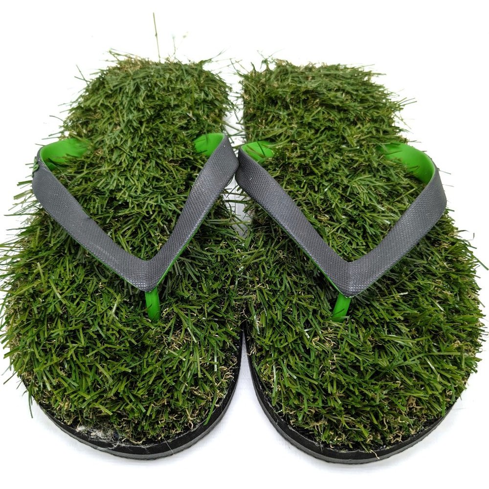 Fake grass Flip flop